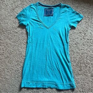 American Eagle Outfitters Turquoise Teal Blue V-Neck Shirt Favorite T Medium